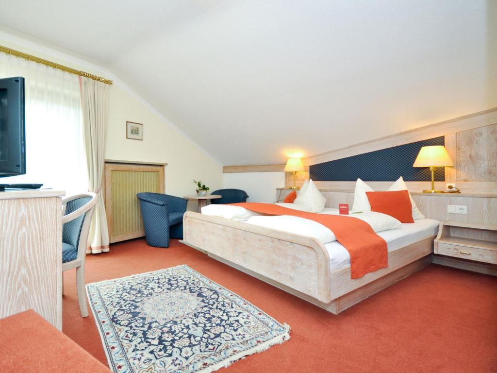 Hotel Quellenhof Bad Wiessee Room photo