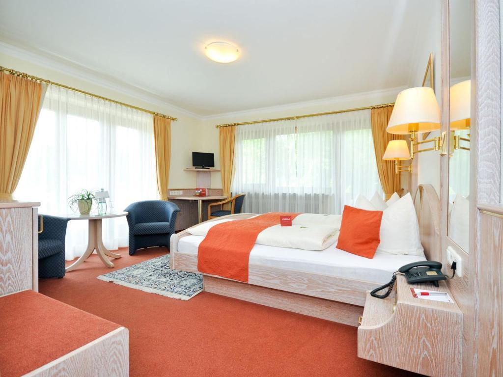 Hotel Quellenhof Bad Wiessee Room photo