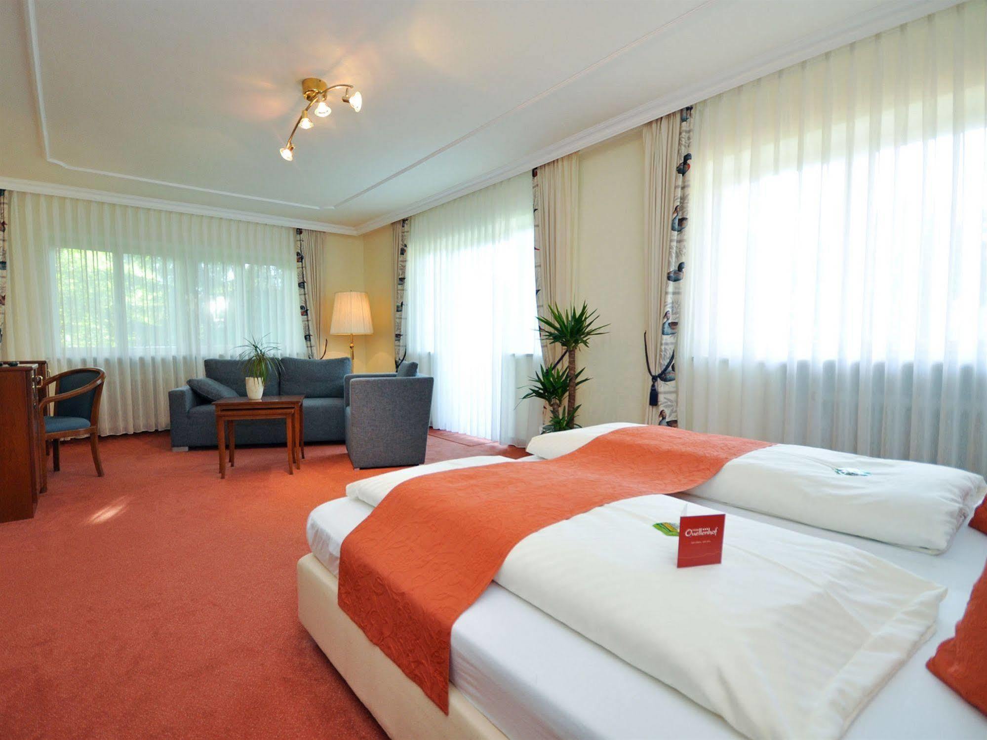 Hotel Quellenhof Bad Wiessee Exterior photo